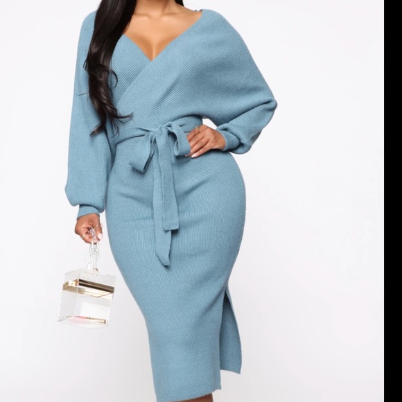 Dresses & Skirts - Sweater midi dress